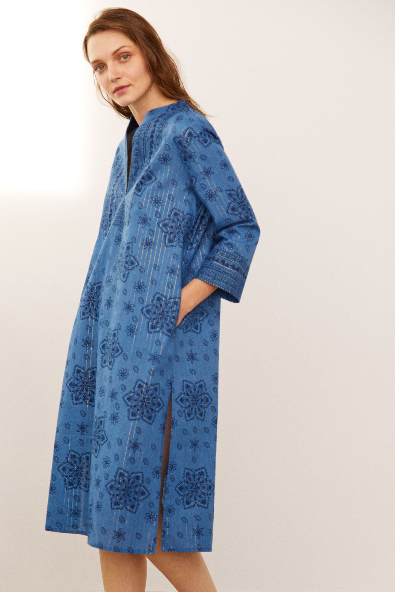Caftan largo lurex Ropa de bano de mujer Cortefiel