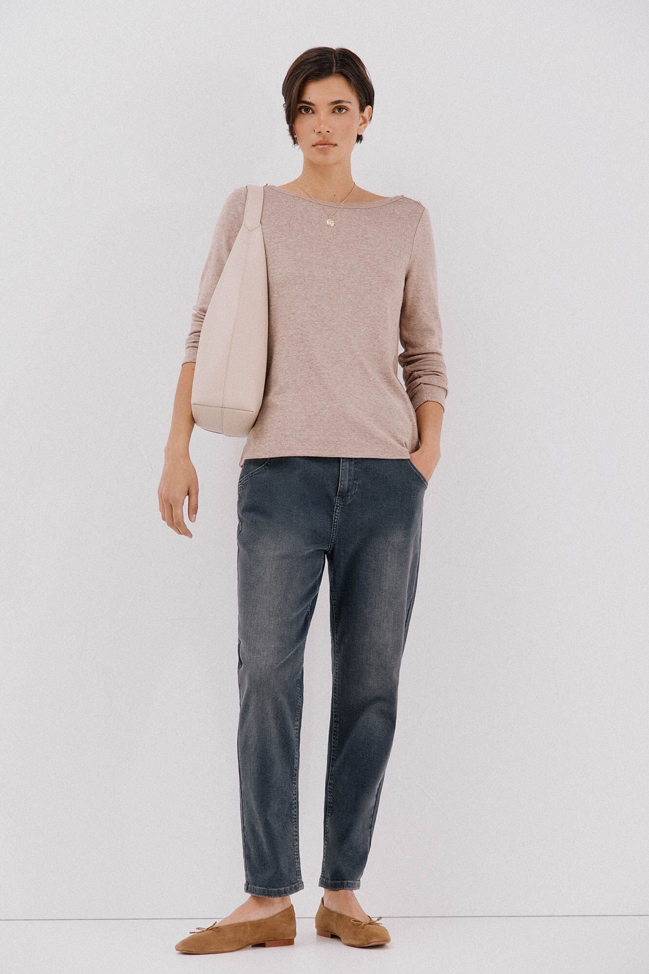 Cortefiel Top gola canoa com bot&otilde;es dourados