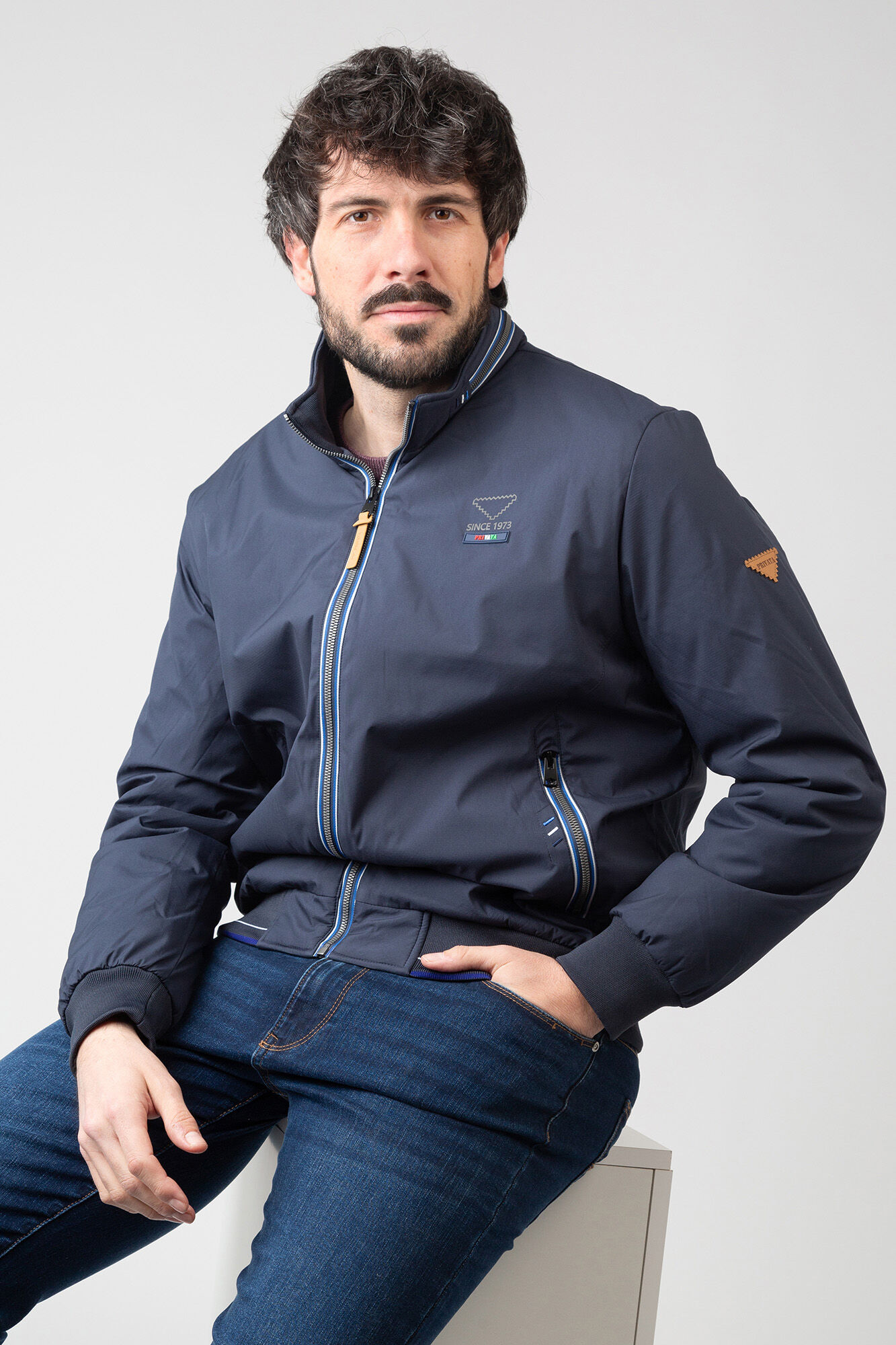 Chaqueta tecnica hombre store