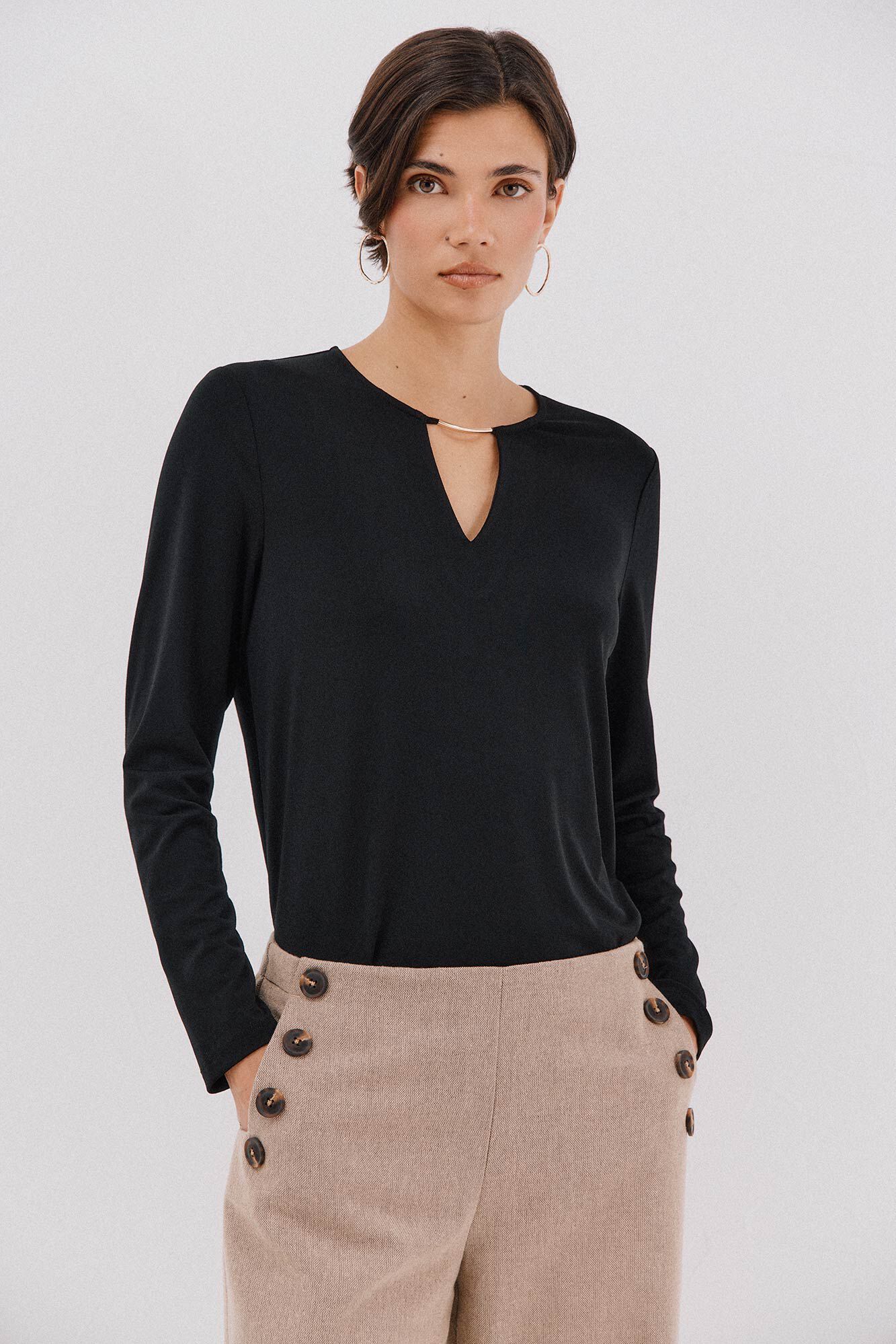 Cortefiel Gold piece top with neckline