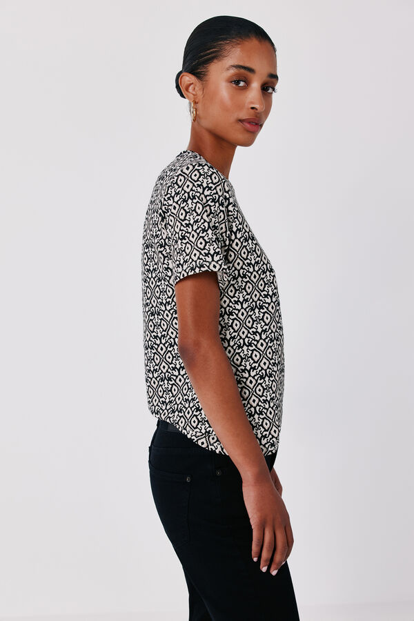 Cortefiel Gold button basic T-shirt Printed white
