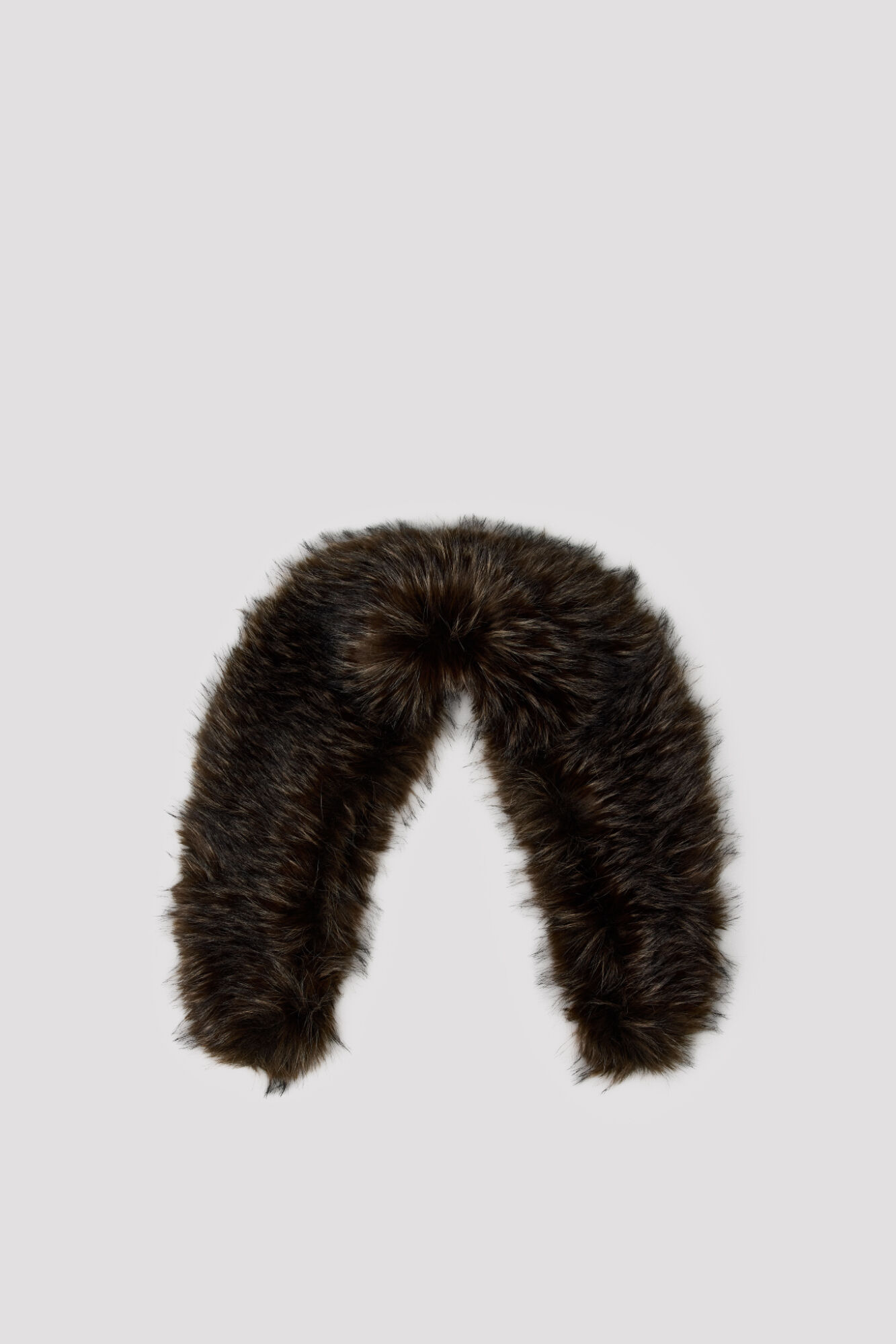 Cortefiel Faux fur neck