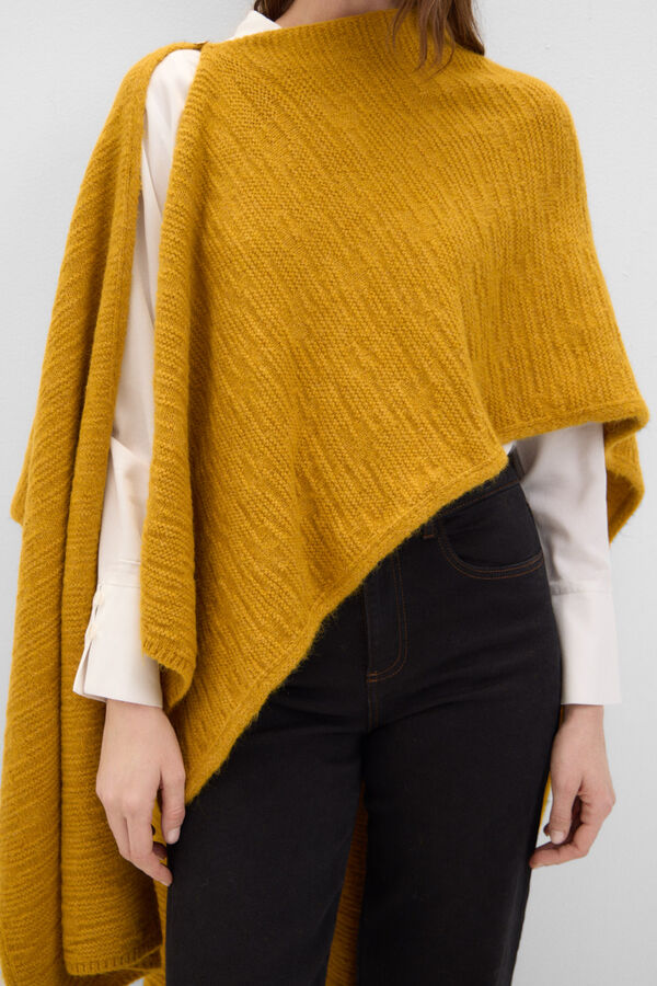 Cortefiel Capa assim&eacute;trica de malha Dourado