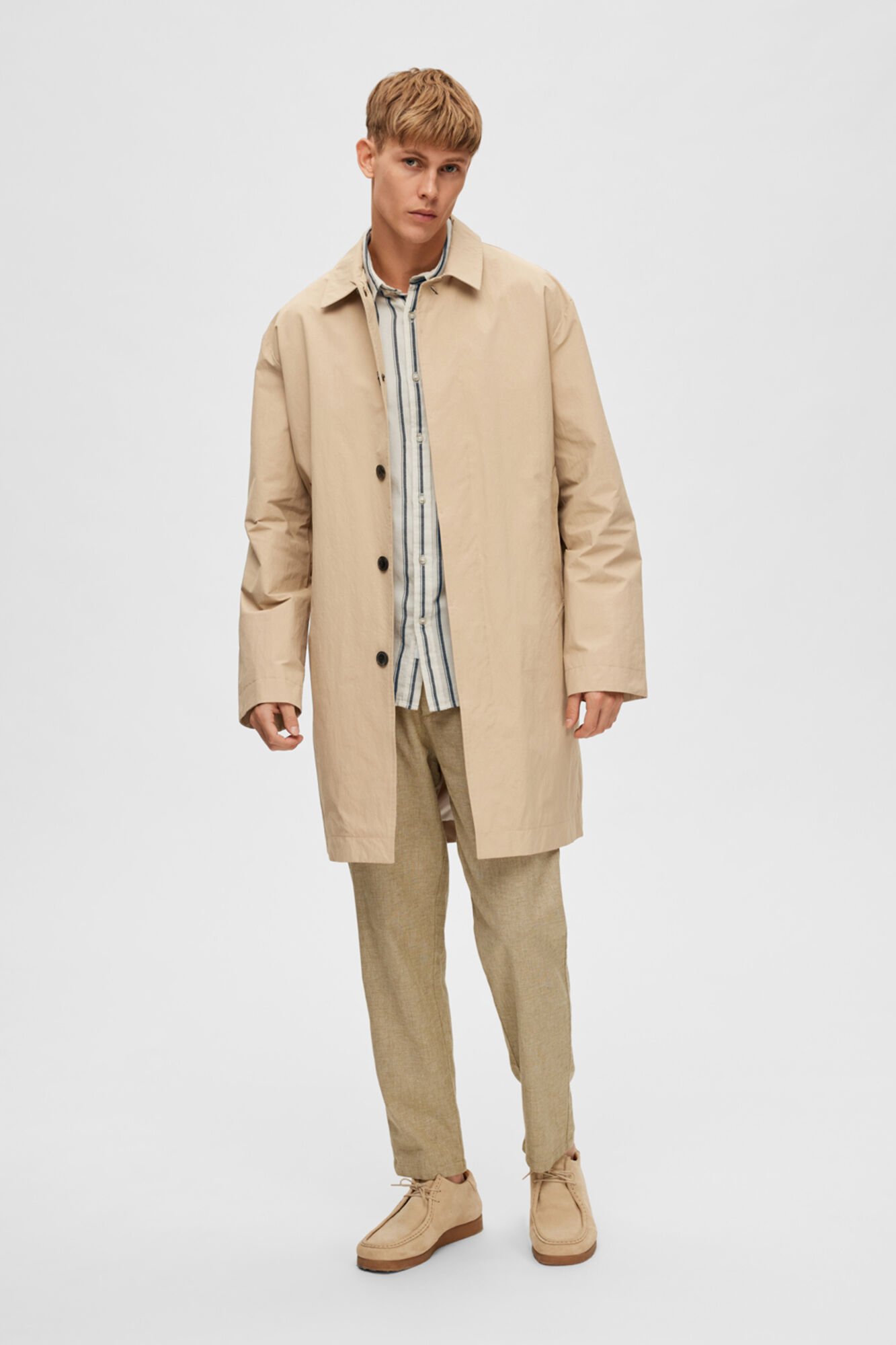 Waterproof organic cotton trench coat Men s coats Cortefiel