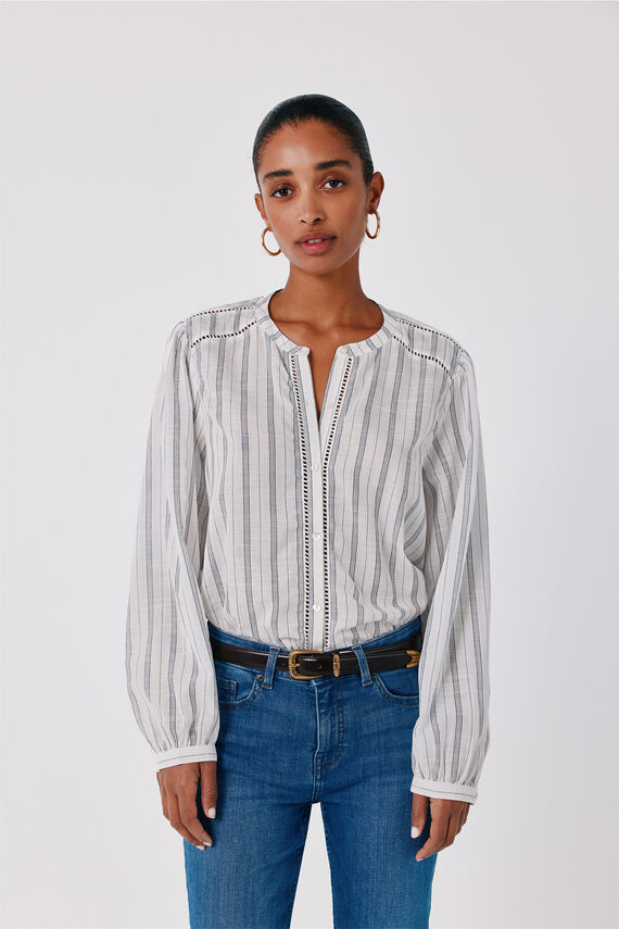 Blusa rayas entredós