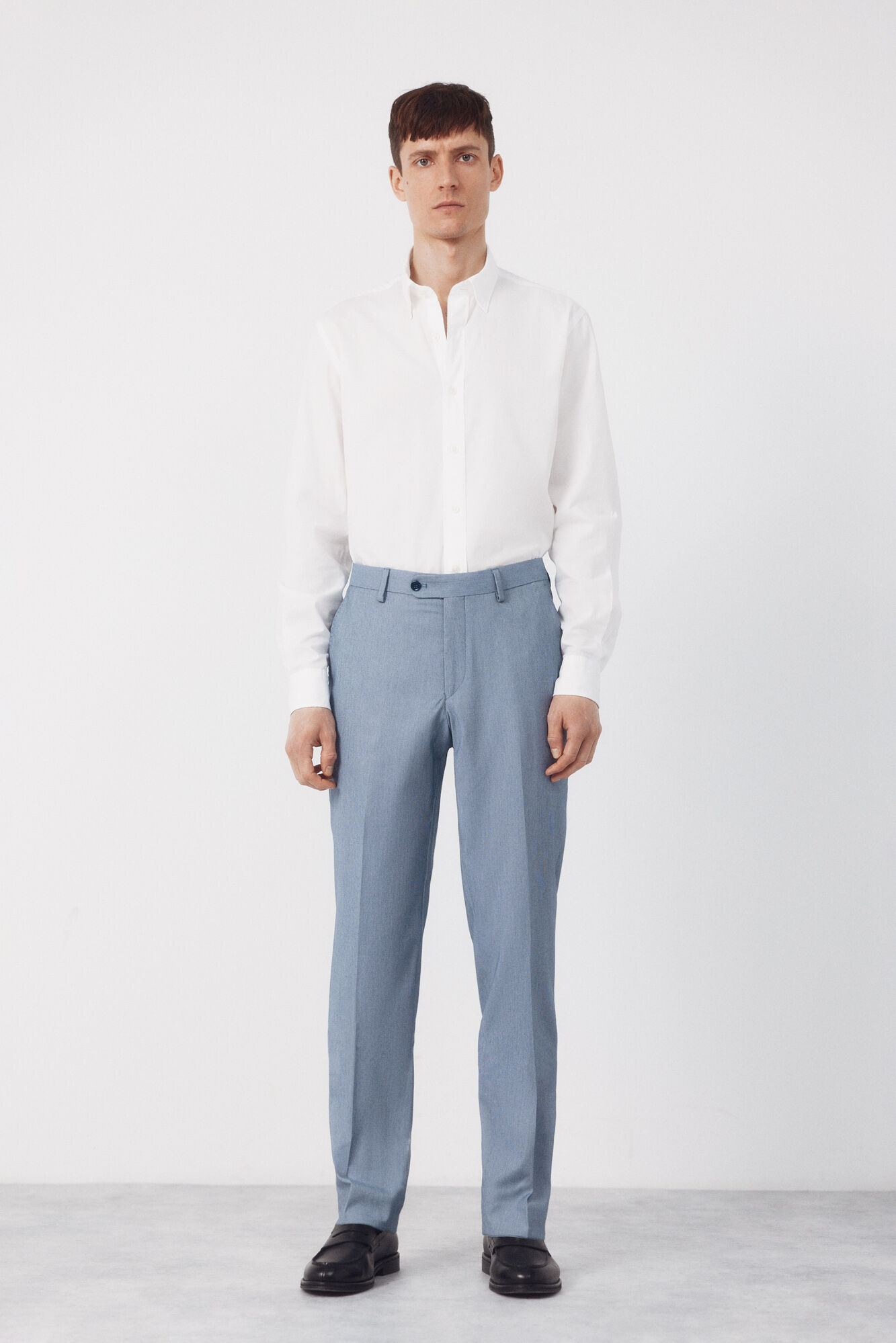 Cortefiel Cal&ccedil;as serrilhadas azuis do s&eacute;culo XXI