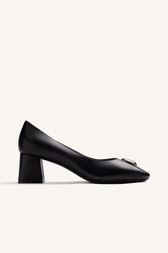 Zapatos tacón piel joya