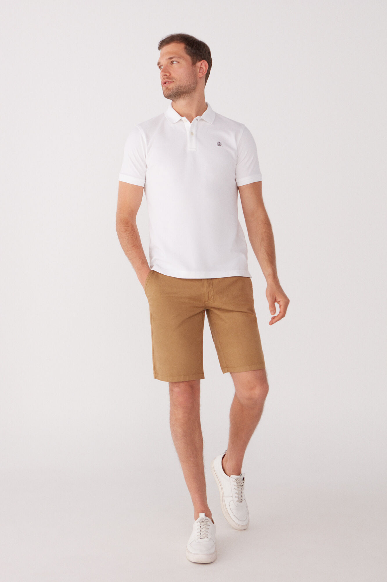Pantalones Hombre | PantalóN 5 Bolsillos Slim De Pana MarróN | Cortefiel \u003e  Skywatchers Inn