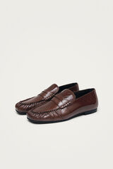 Alohas Mocassins em couro Aven Patent Castanho