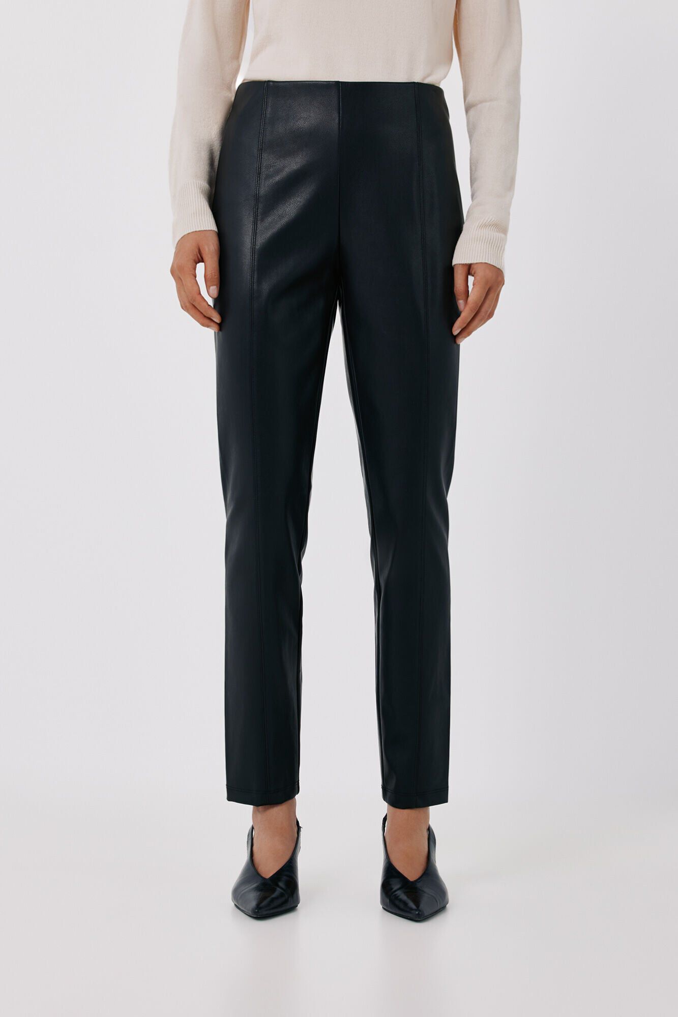 Cortefiel Elastic faux leather women's leggings