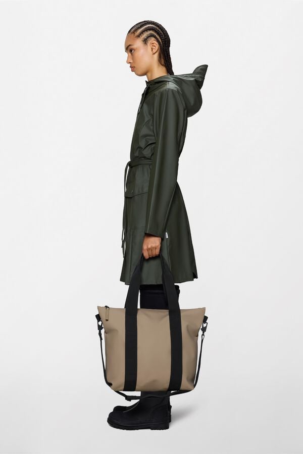 Rains Mala tote bag imperme&aacute;vel Tostado