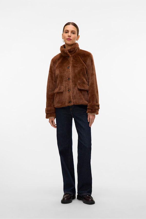 Vero Moda Sobretudo curto com efeito de pelo Castanho