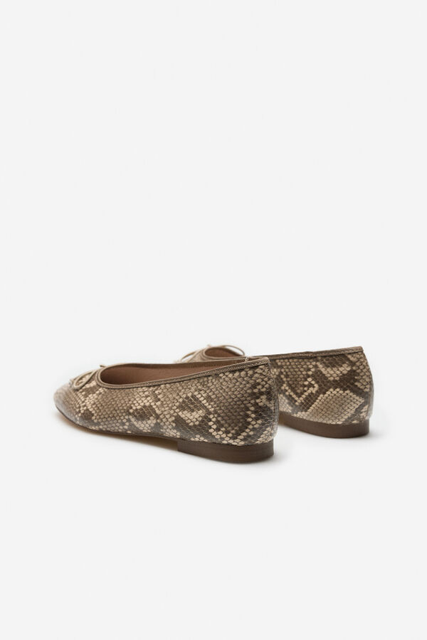 Cortefiel Bailarina snake Estampado beige