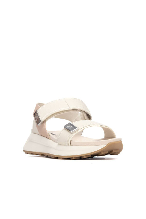 XTI Sand&aacute;lia de pala dupla com fecho adesivo Tostado