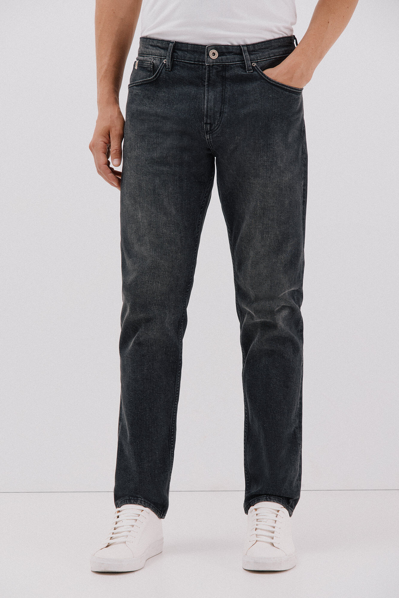 Cortefiel Regular fit jeans