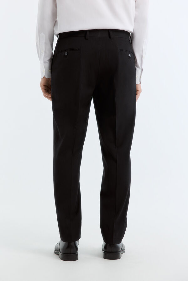 Cortefiel Cal&ccedil;a S&eacute;rie XXI preta Preto