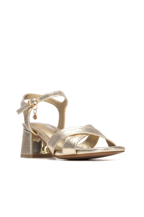 XTI Scarpin com pe&ccedil;a decorativa Dourado