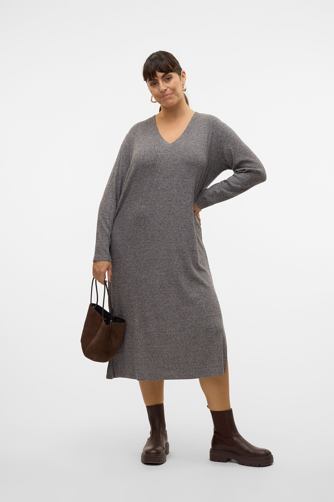 Plus size jersey knit midi dress Women s dresses and jumpsuits Cortefiel