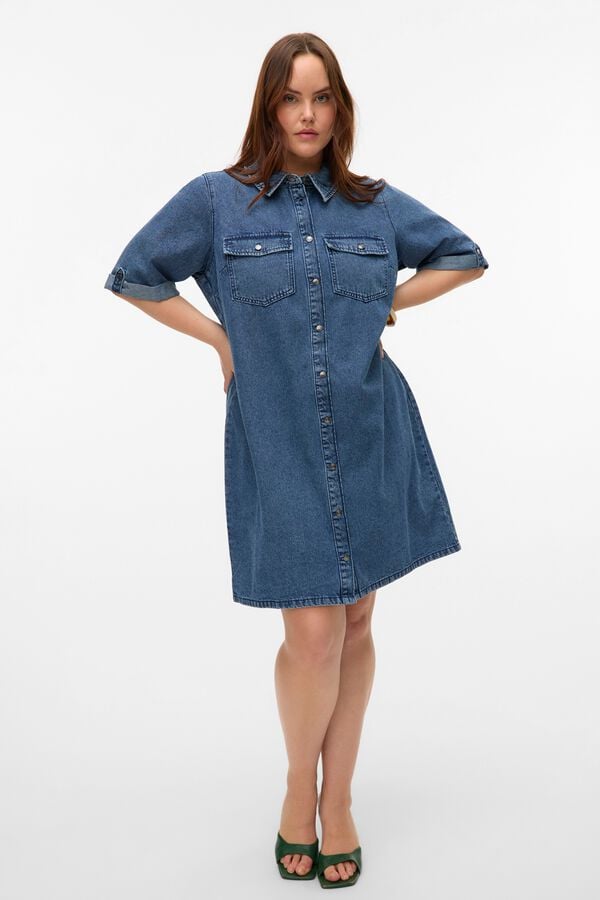 Vero Moda Curve Vestido jeans curto tamanhos grandes Azul