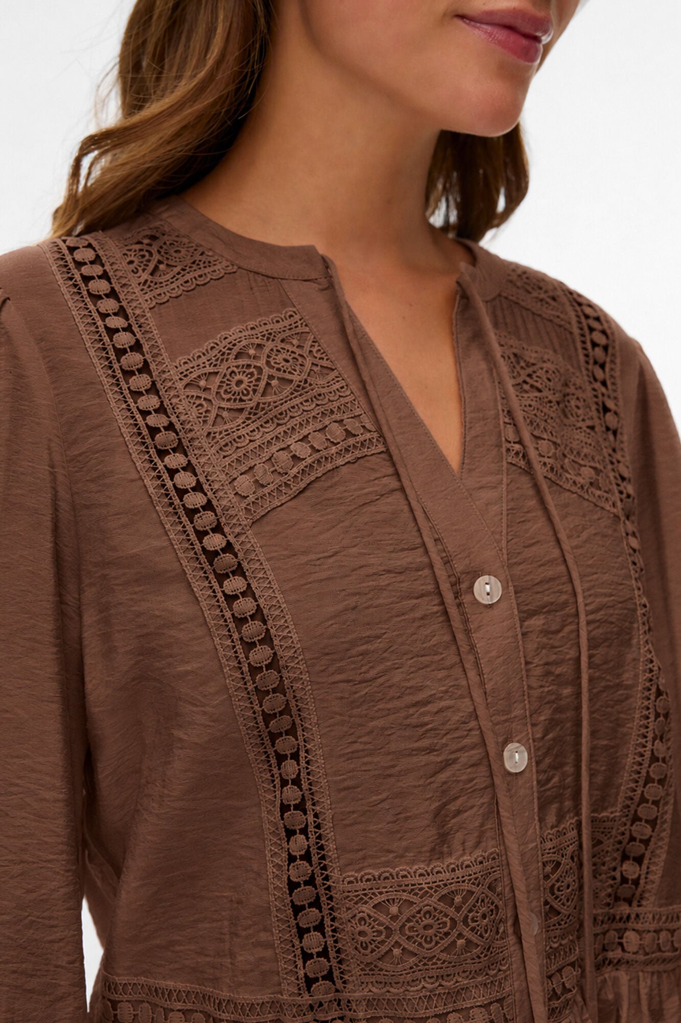 Vero Moda Blusa com renda e folhos