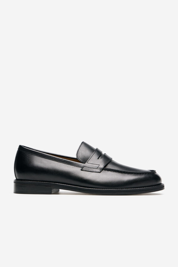 Cortefiel Leather loafer Black