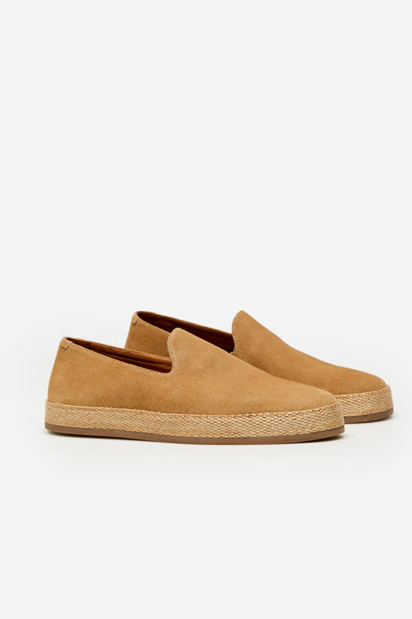 Cortefiel Slip on rubber sole shoes Camel