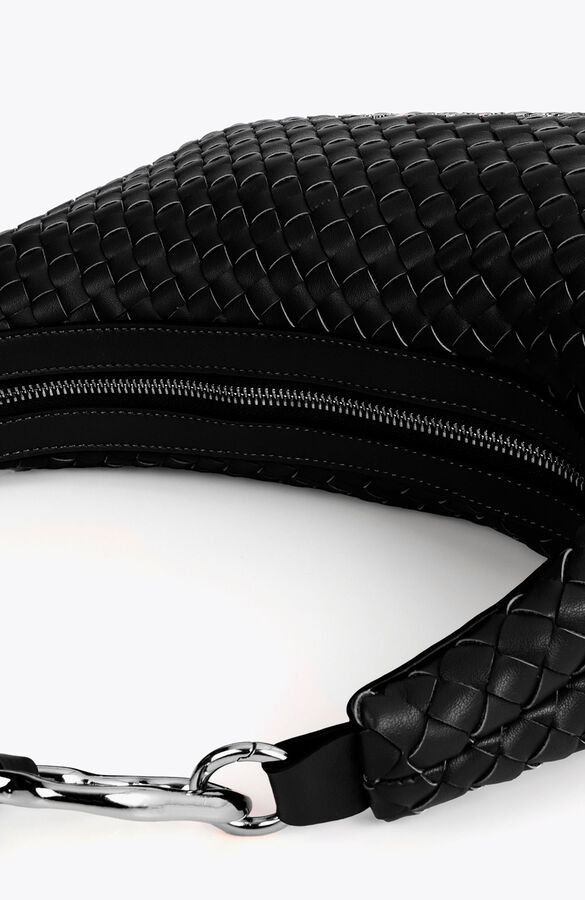 Lola Casademunt Mala entran&ccedil;ada Preto