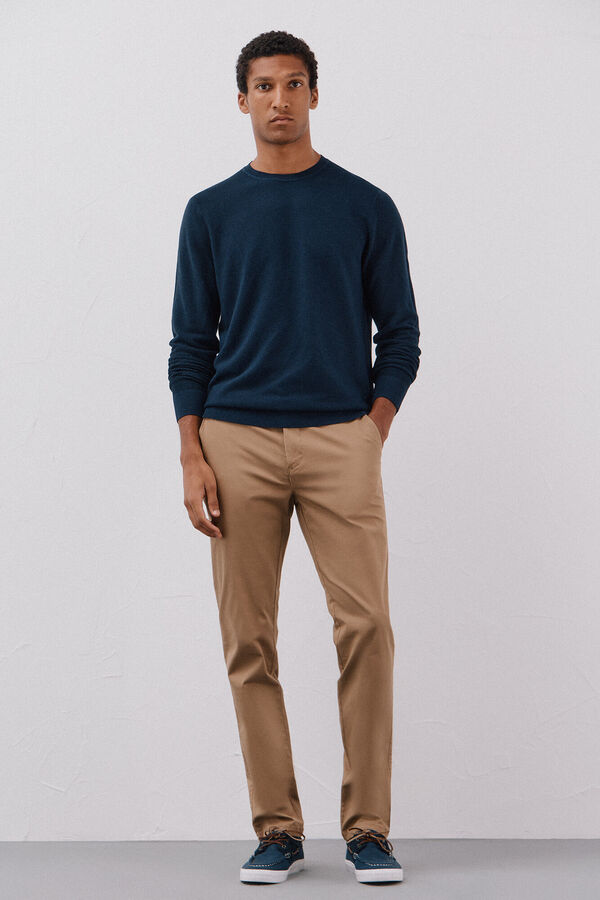 Cortefiel Slim fit lightweight chinos Beige