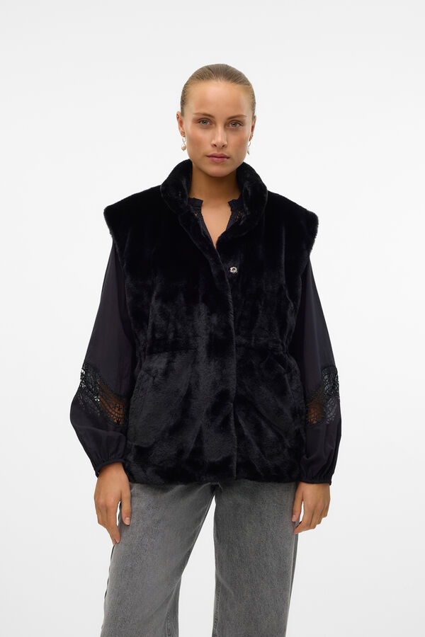Vero Moda High neck fur gilet Black