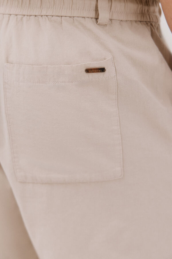 Cortefiel Adjustable lightweight chinos bermuda Beige