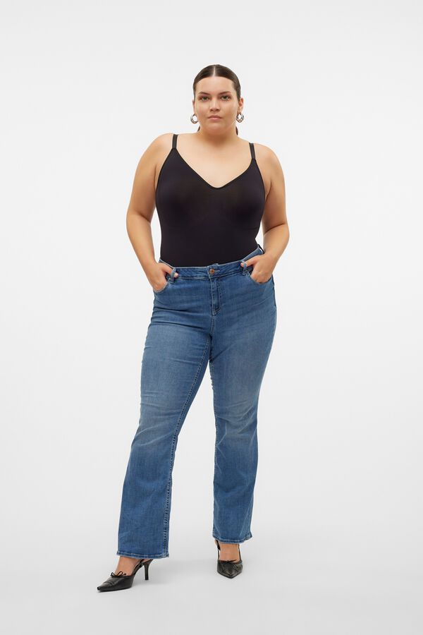 Vero Moda Curve Jeans flare subtis el&aacute;sticos Azul