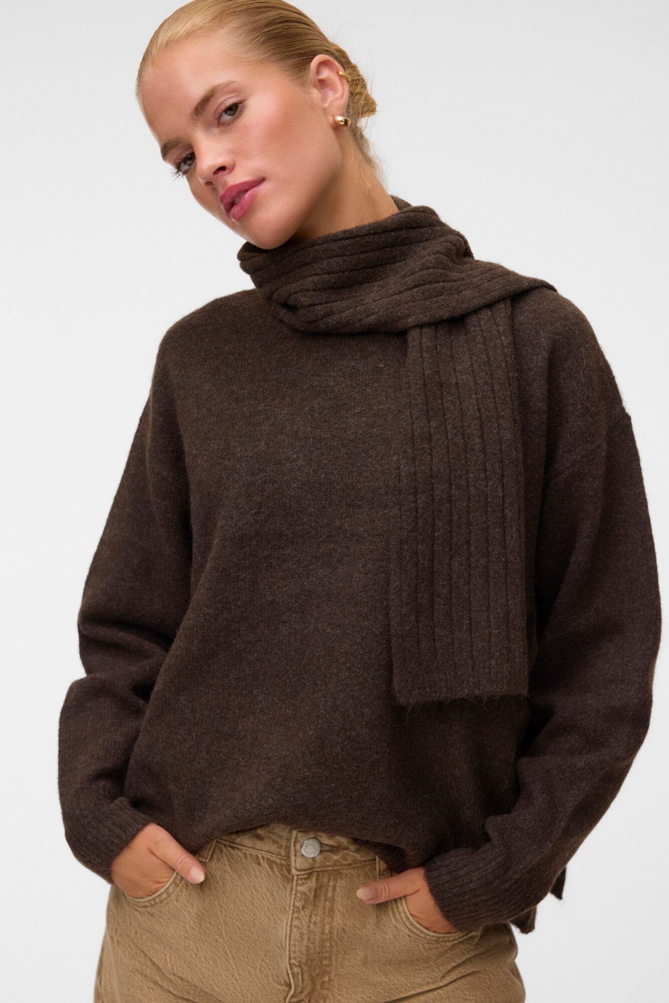 Vero Moda Jersey con cuello bufanda