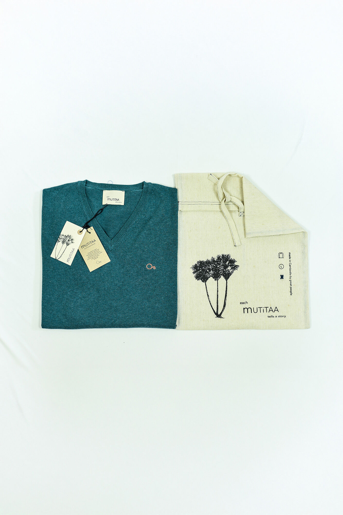 Mutitaa Camisola Channa com gola em V