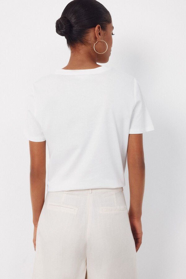 Cortefiel T-shirt with positional embroidered Printed white