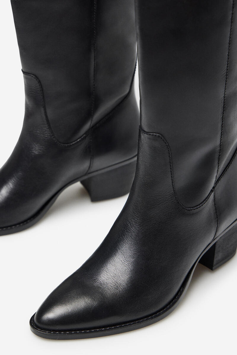 Cortefiel Leather cowboy boots Black