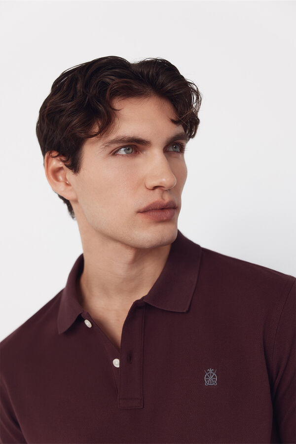 Cortefiel Piqu&eacute; basic slim polo shirt Maroon