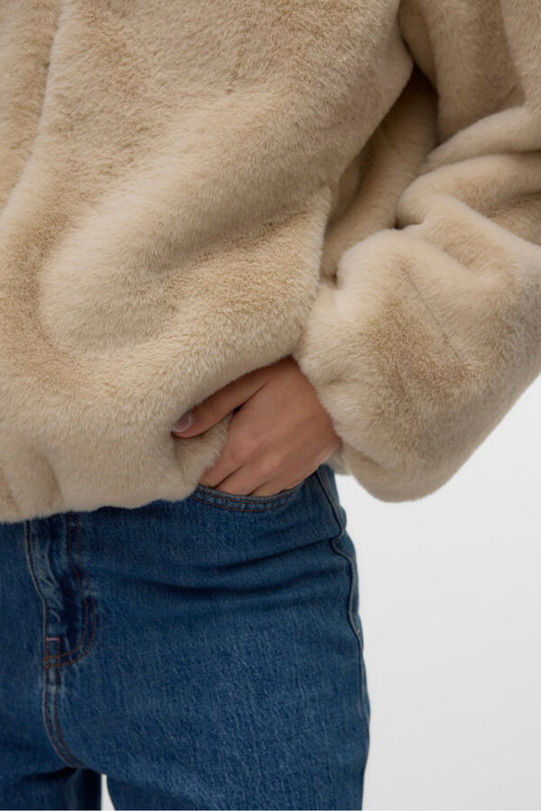 Vero Moda Bomber com efeito couro Cinzento