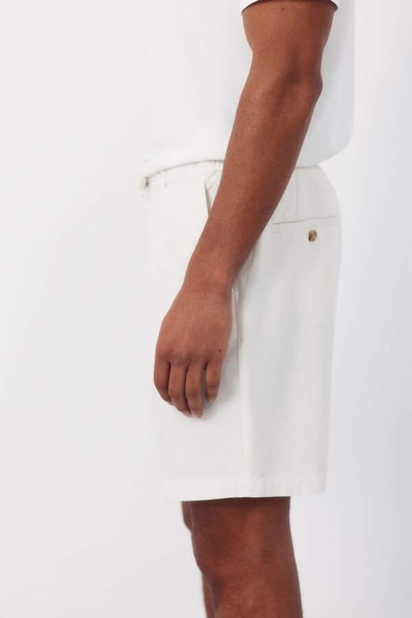 Cortefiel Bermuda shorts with elastic and regular laces Ivory