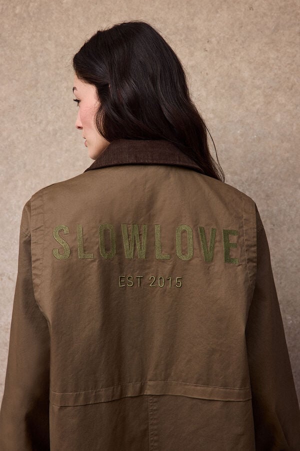 Slowlove Parka larga encerada Dorado