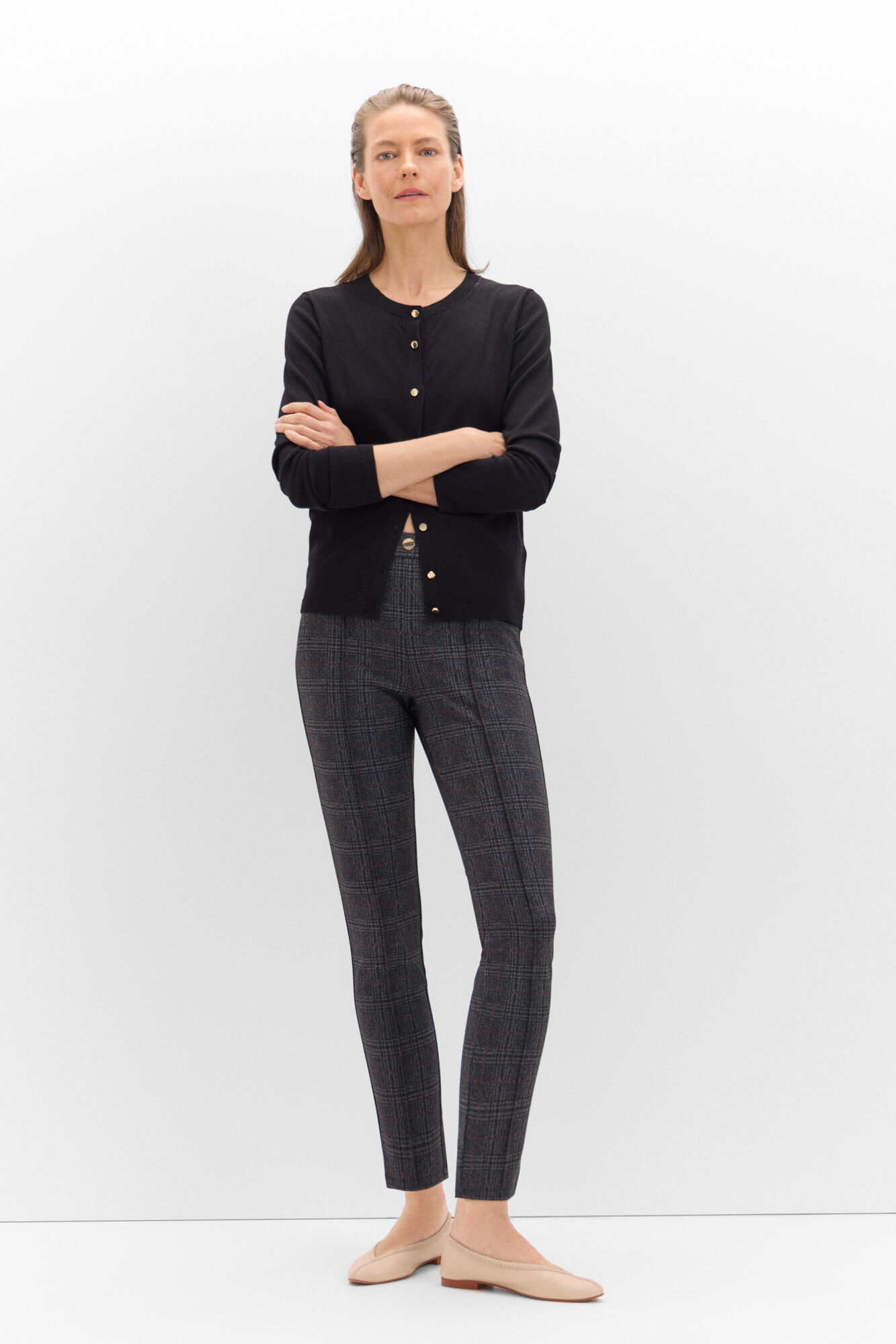 Leggings with buttons Women s trousers Cortefiel
