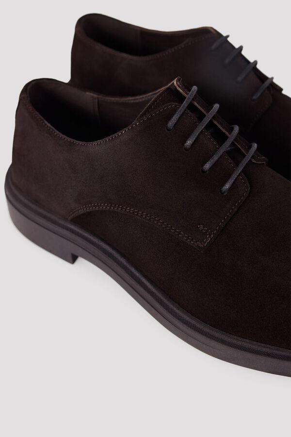 Cortefiel Lace-up sport shoes Dark brown