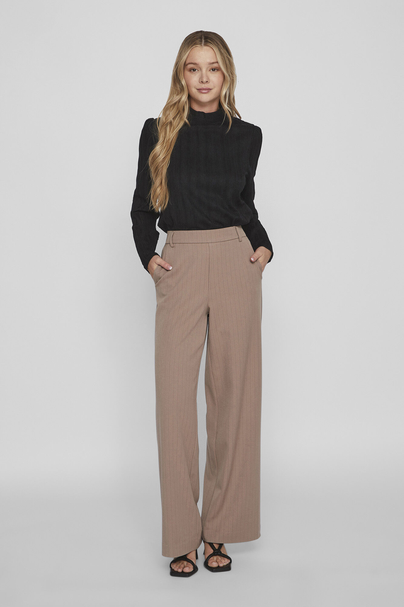 Pantalon largo de tiro alto Pantalones de mujer Cortefiel