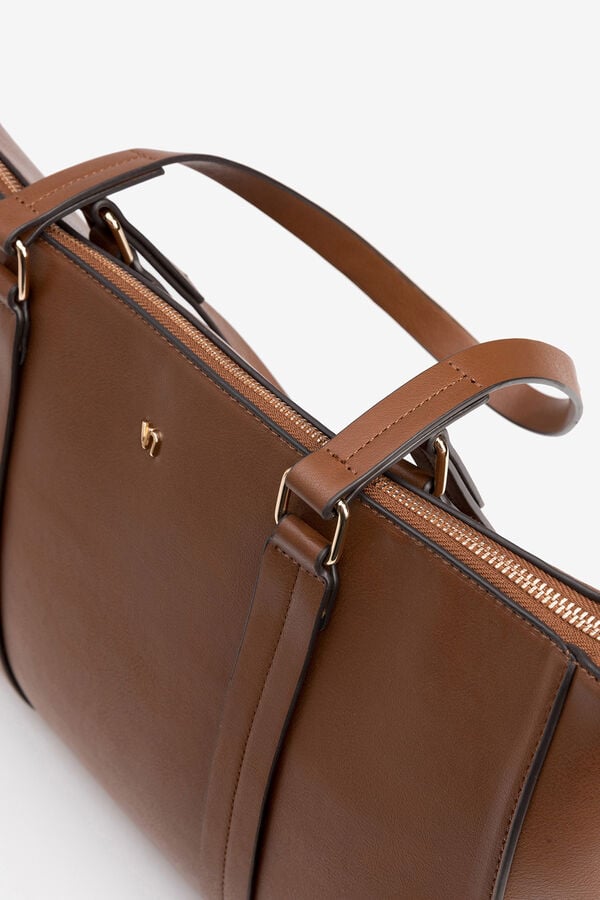 Vilanova Mala City Leather Effect Castanho