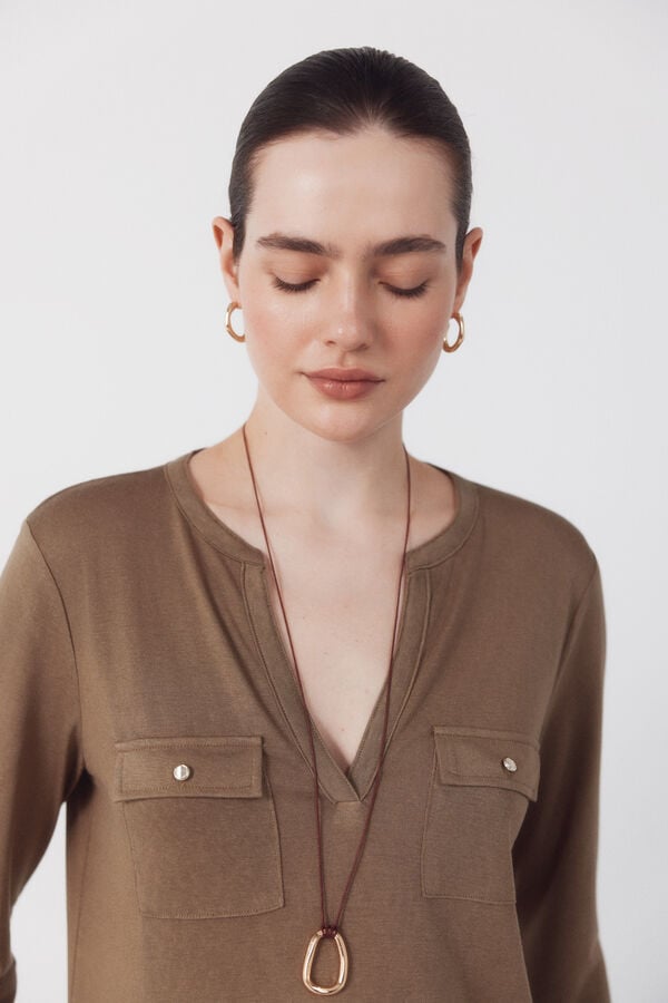 Cortefiel T-shirt with pockets Kaki