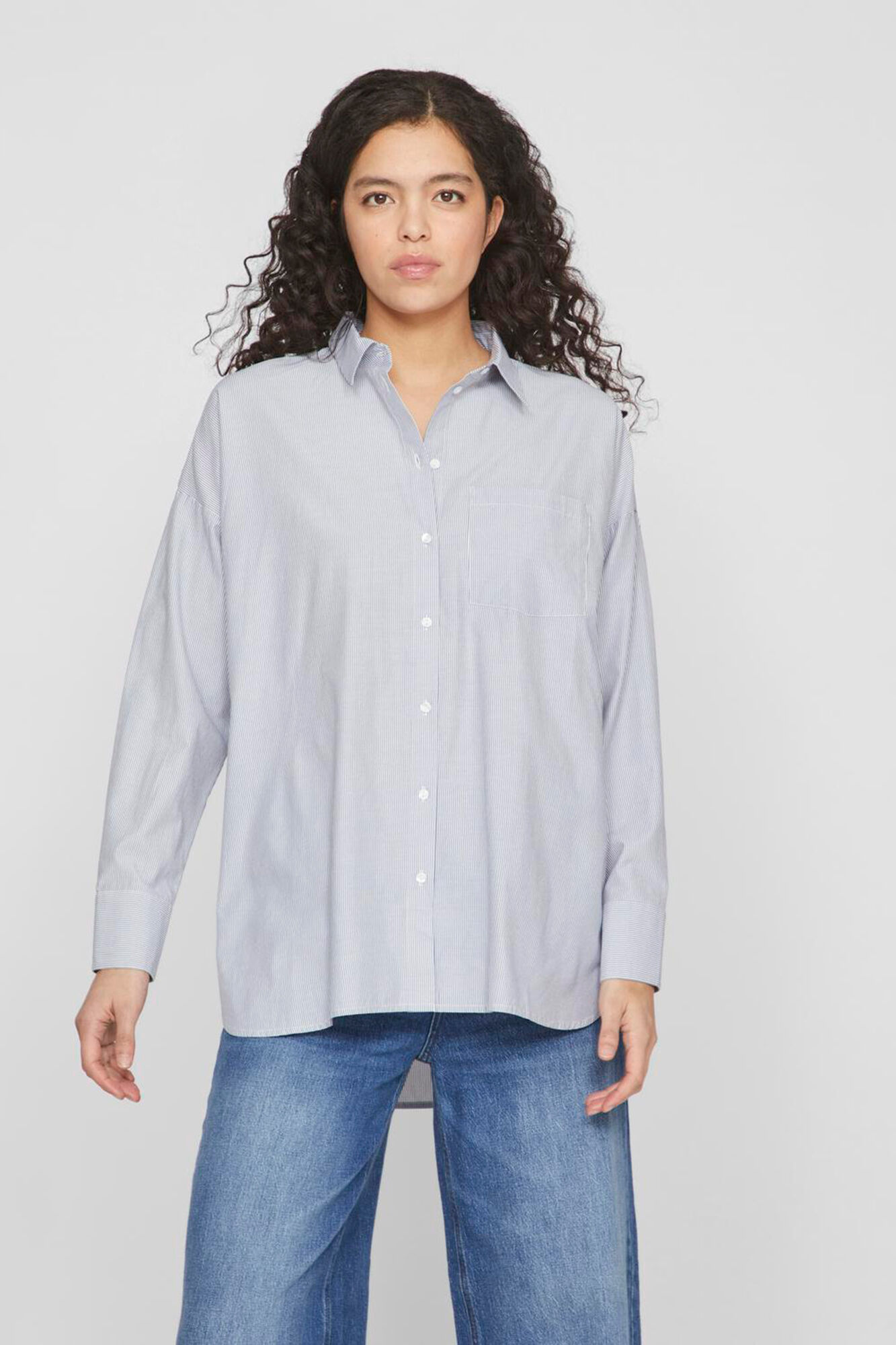 Vila Camisa Oxford com bolso