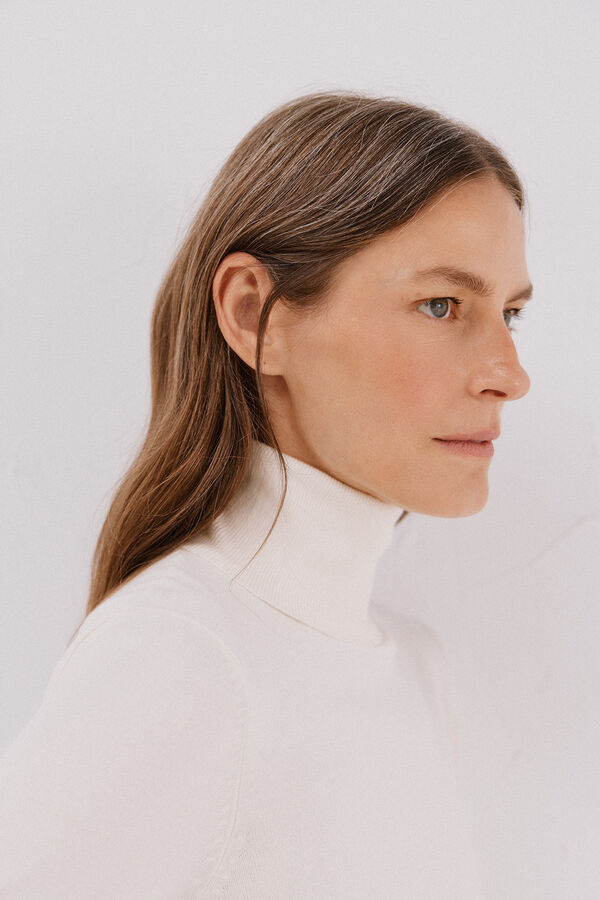 Cortefiel Short-sleeved jumper Ivory