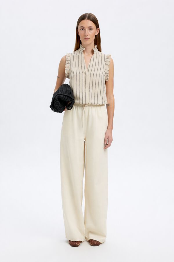 Selected Sleeveless ruffle blouse Beige