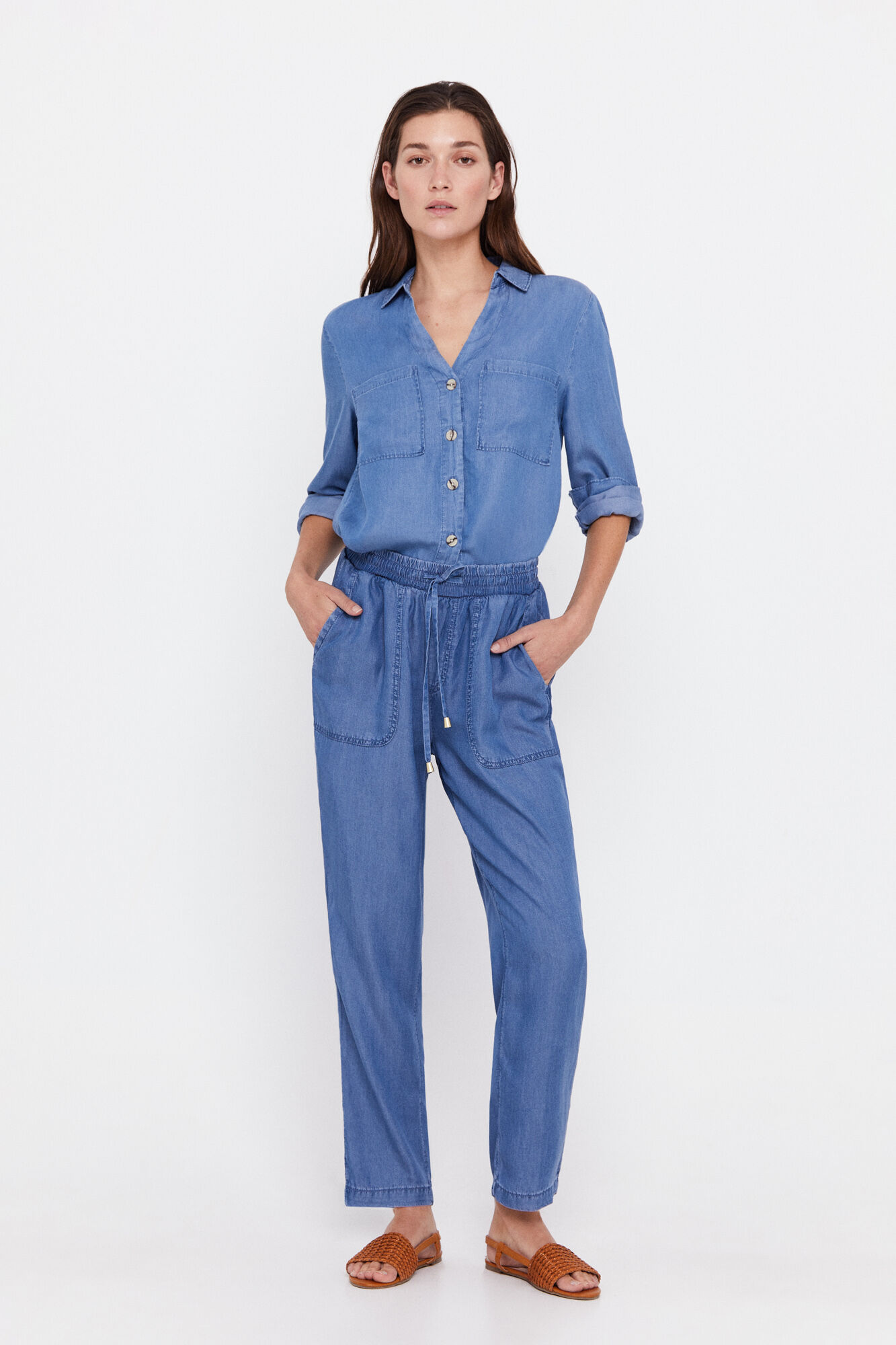 Pantalón fluido hotsell mujer