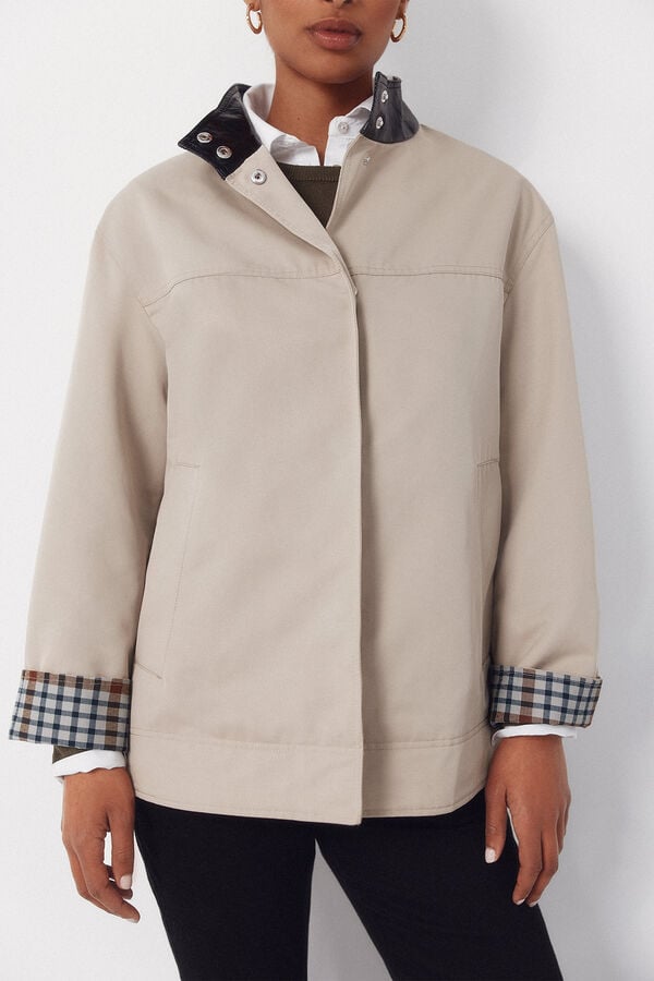 Cortefiel Cazadora con cuello a contraste Arena