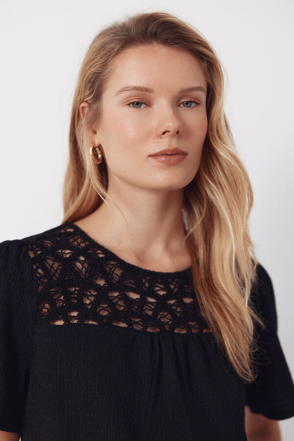 Cortefiel Combined guipure top Black